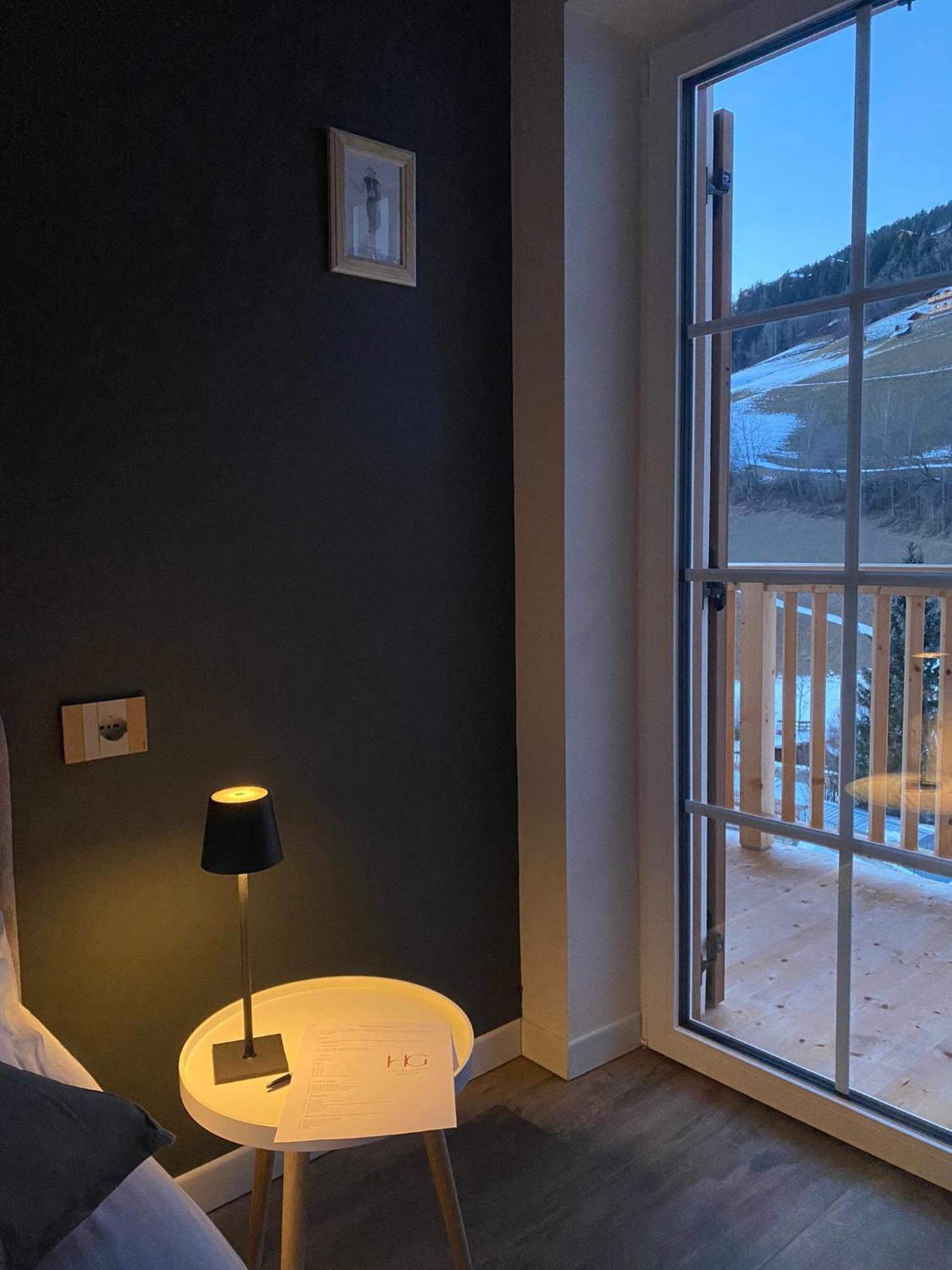 Residence Geisler Funes Фунес Екстер'єр фото